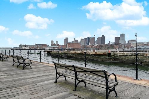 42 8th St, Boston MA 02127-2507 exterior