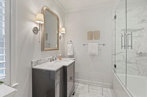 2817 Dover Rd, Atlanta GA 30327-1209 exterior