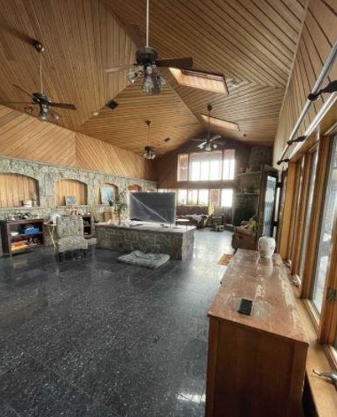 114 Pne St, Cliffside Park NJ 07010-1018 exterior