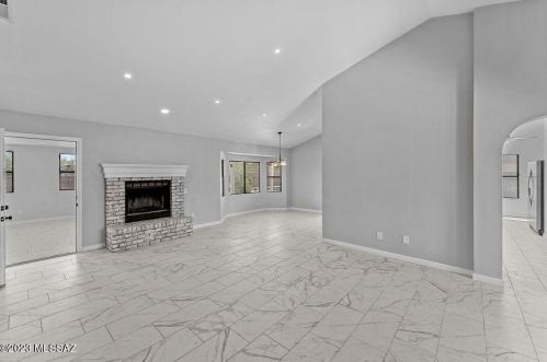 1501 Atwood Ave, Tucson AZ 85745-3520 exterior