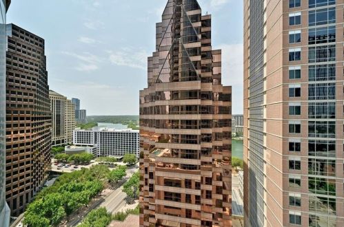 200 Congress Ave, Austin TX 78701-4507 exterior