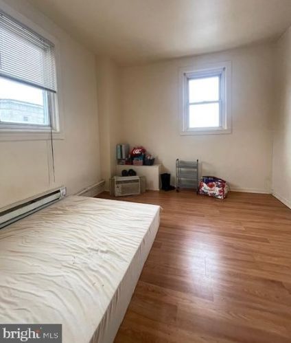 1430 Mckean St, Philadelphia PA 19145-2308 exterior