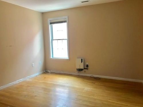 212 Atwells Ave, Providence RI  02903-1526 exterior