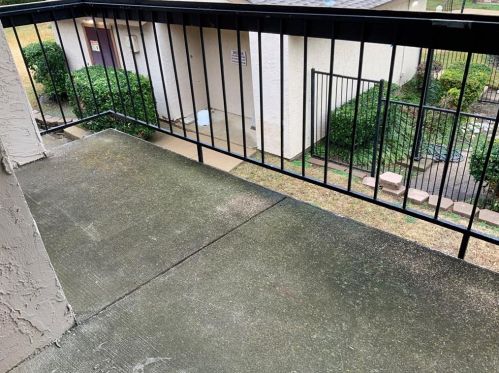 12484 Abrams Rd, Dallas TX 75243-1682 exterior