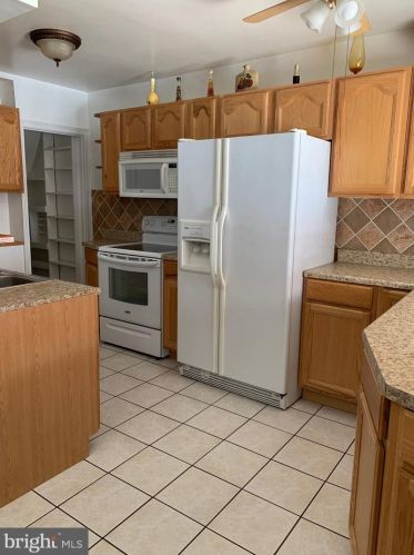 4319 Marple St, Philadelphia PA 19136-3701 exterior