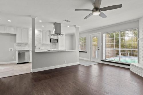 1717 Crowberry Dr, Dallas TX  75228-3741 exterior