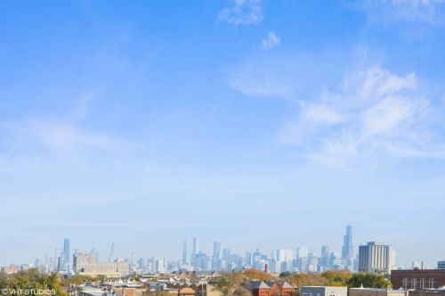 1523 Fairfield Ave, Chicago IL  60622-1607 exterior