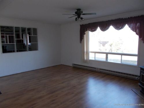 425 Winter St, Madawaska ME  04756-1623 exterior