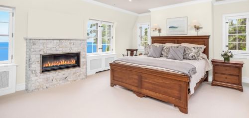 7644 Bch Dr, Milwaukee WI 53217-2930 exterior