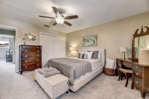 7211 Coronado Cir, Austin TX 78752-2008 exterior