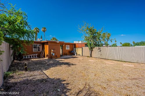 6725 Hawk Dr, Tucson AZ  85730-3247 exterior