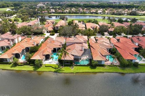 1347 Noble Heron Way, Naples FL 34105-2791 exterior