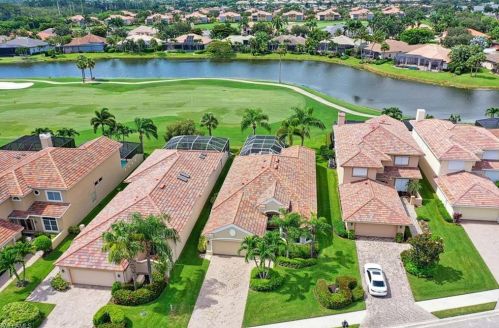 5957 Ashford Ln, Naples FL 34110-2396 exterior
