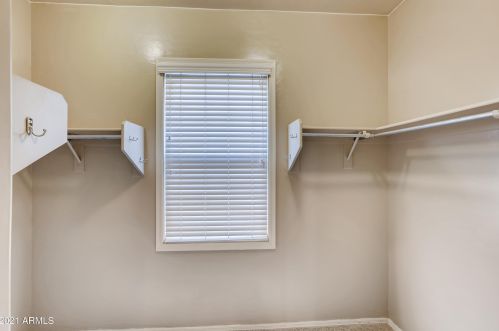 5706 21st Ter, Phoenix AZ 85040-3441 exterior