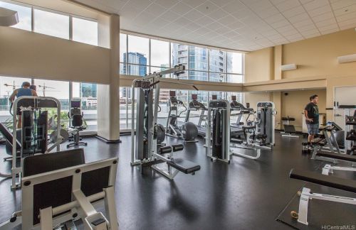 1288 Kapiolani Blvd, Honolulu HI  96814-2888 exterior