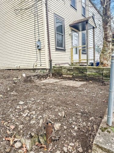 1843 Spg Gdn Ave, Pittsburgh PA 15212-4258 exterior