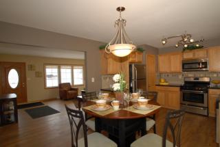 5617 15th Pl, Milwaukee, WI 53221-4371