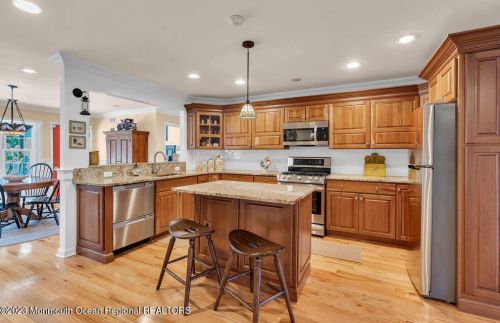 298 Trenton Ave, Berkeley Township NJ 08721-2315 exterior