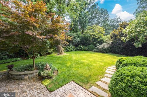 7203 Matthew Mills Rd, Mc Lean, VA 22101-2643