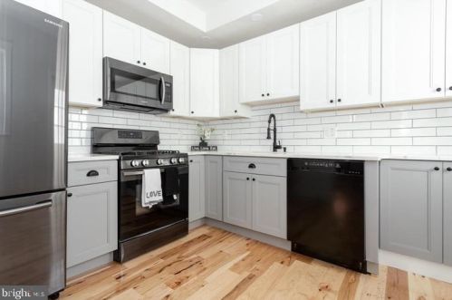 1316 Ellsworth St, Philadelphia PA  19147-4416 exterior