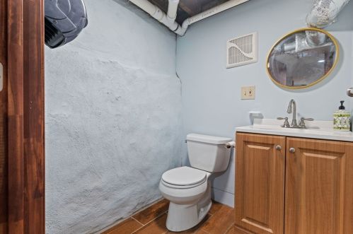 78 Hbr Vw St, Boston MA exterior