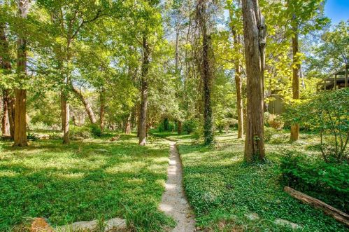 11150 Fernald Ave, Dallas TX 75218-1203 exterior