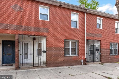 807 13th St, Philadelphia, PA 19123-1809