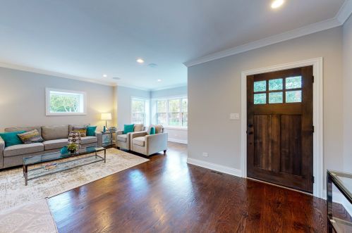 4934 Claremont Ave, Chicago IL  60625-1912 exterior