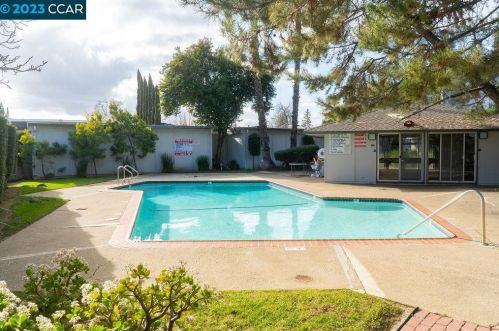 1591 Ellis St, Concord CA  94520-2757 exterior