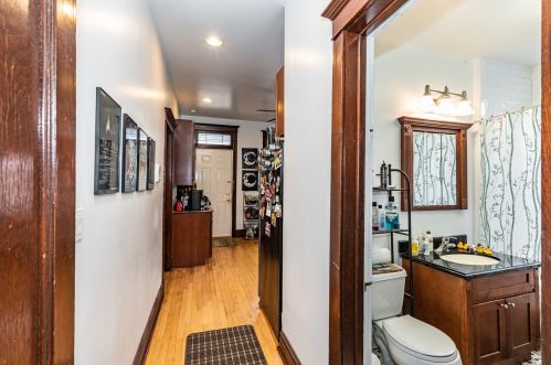 2723 Kimball Ave, Chicago IL 60647-1222 exterior