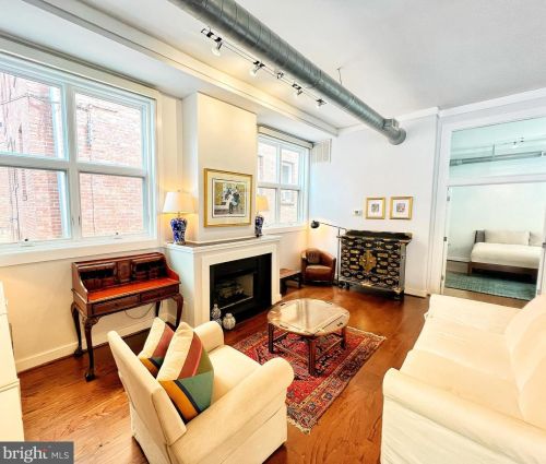 2380 Champlain St, Washington DC  20009-2696 exterior