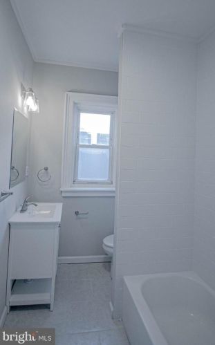 135 56 St, Philadelphia PA 19131-1310 exterior