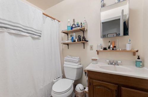 209 15 St, Atlanta GA 30318-7805 exterior