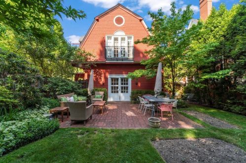 1521 Wightman St, Pittsburgh PA 15217-1407 exterior