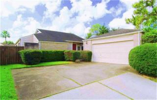 12819 Ashford Pine Dr, Houston TX  77082-2120 exterior