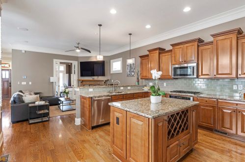 975 Faith Ave, Atlanta GA  30316-6812 exterior