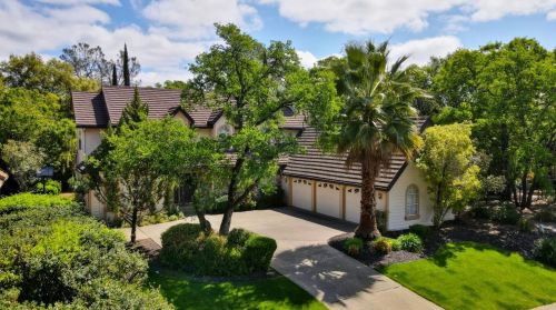 152 Lost Creek Dr, Folsom, CA 95630-1526