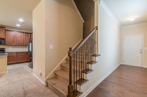 2289 Capella Cir, Atlanta, GA 30331-3864