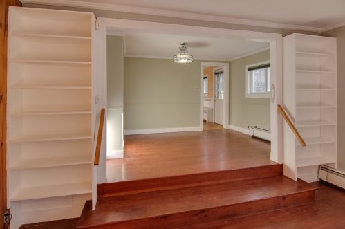 11 Bow Bog Rd, Concord NH 03304-4001 exterior