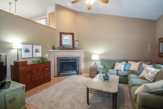 518 Aztalan Dr, Madison WI  53718-3205 exterior