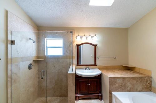 1826 Leafy Rd, Fort Pierce FL  34953-1392 exterior