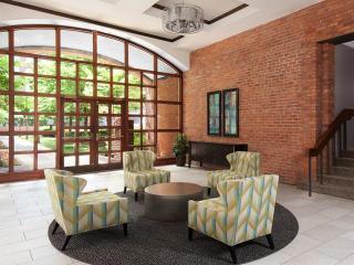 500 River Place Dr, Detroit MI  48207-5030 exterior