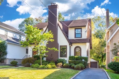 36 Highland Ave, Maplewood, NJ 07040-1844