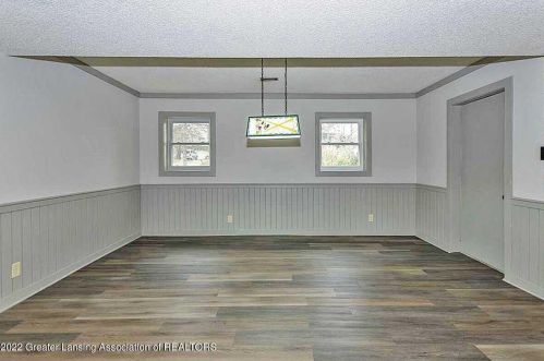 13311 Blackwood Dr, Dewitt MI 48820-8103 exterior