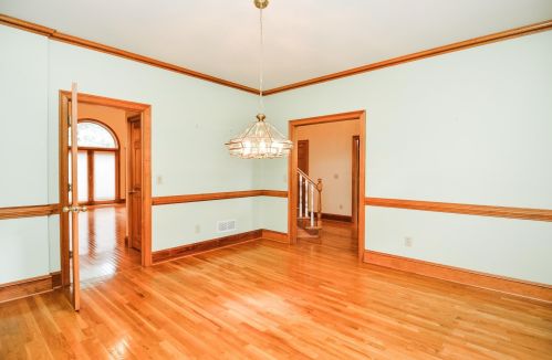 2761 Riverfront Dr, Lithonia GA 30039-8523 exterior