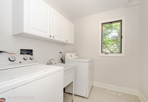 6726 Keating Ave, Chicago IL 60712-2405 exterior