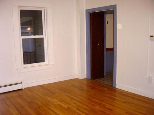 61 Jasset St, Newton MA 02458-1055 exterior