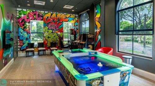 17894 Monte Vis Dr, Boca Raton FL 33496-1057 exterior