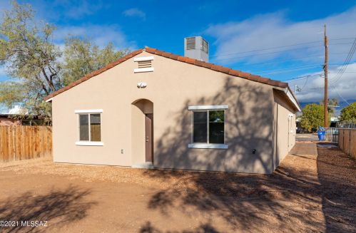 4126 Glenn St, Tucson AZ 85716-2239 exterior