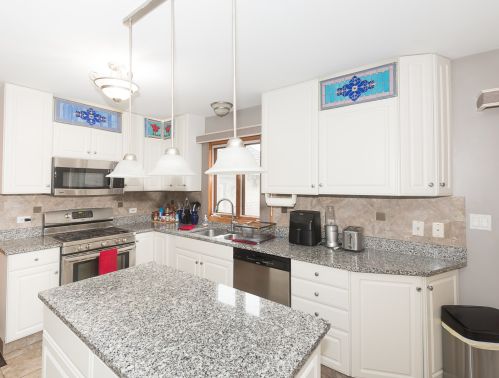 8236 Ainslie St, Chicago IL 60706-3067 exterior